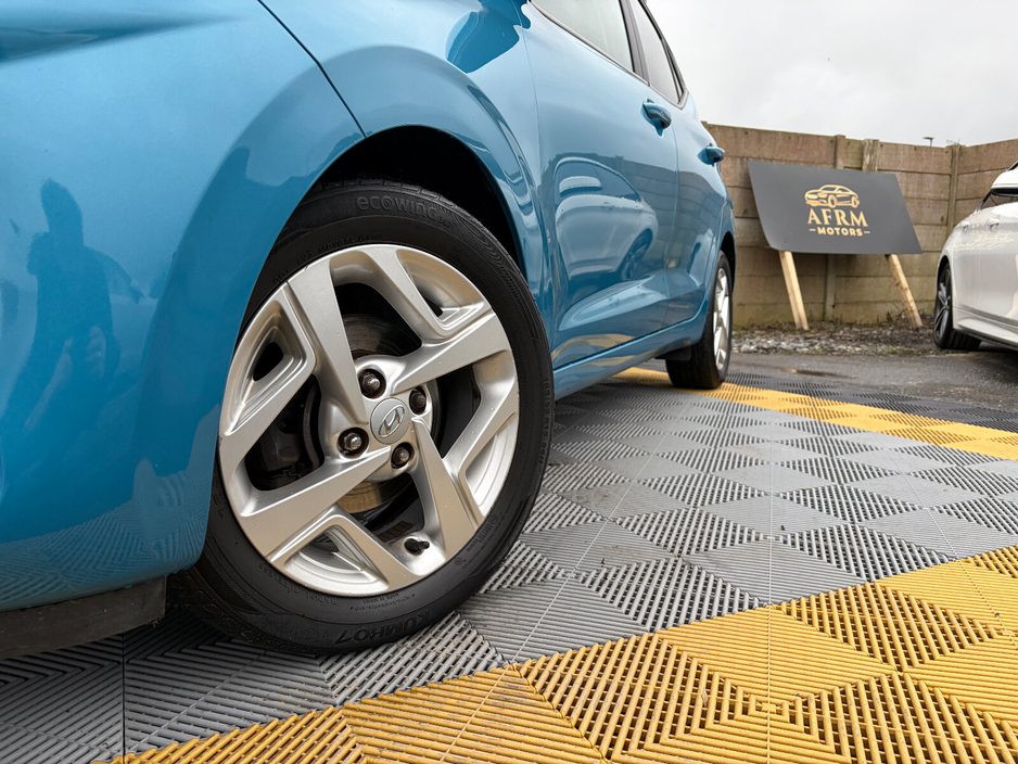 2020 Hyundai i10 - image 3