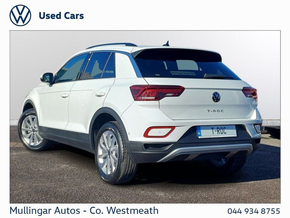 2026 Volkswagen T-Roc - image 3