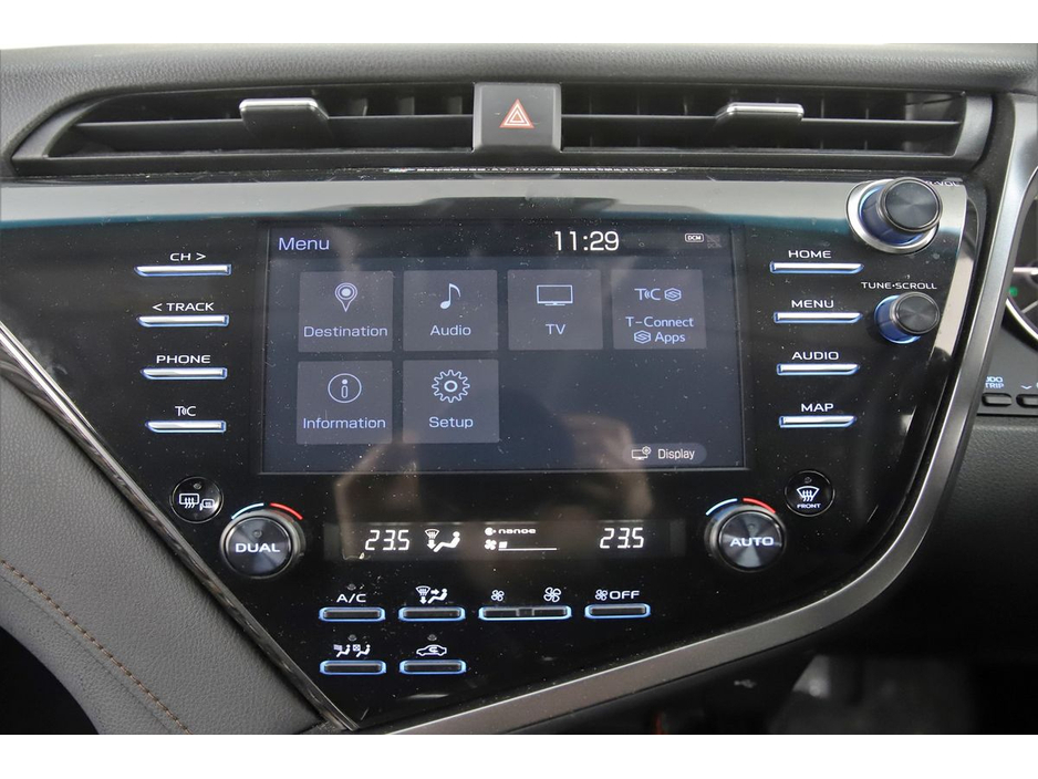 2019 Toyota Camry 2.5 HYBRID *PARK SENSORS*REVERSE CAM* €22,890