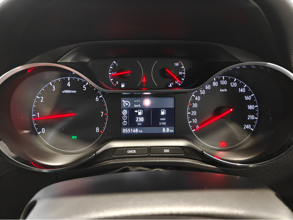 2019 Opel Crossland X - image 13