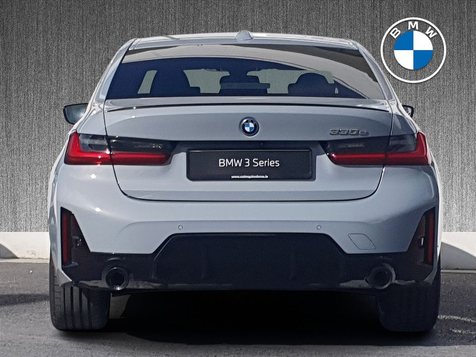 2026 BMW 3 Series - image 15