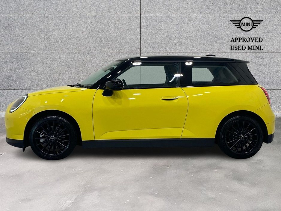 2025 MINI Hatch Cooper E €25,950