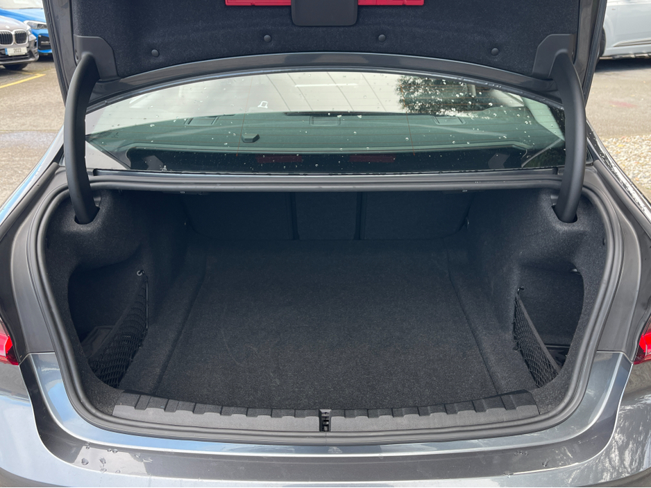 2022 BMW 3 Series 2.0 D..HEATED SEATS..REAR CAMERA WITH PARK ASSIST..WARRANTY INCLUDED..FINANC EPROVIDED €29,500