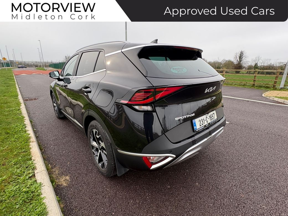 2023 Kia Sportage - image 5