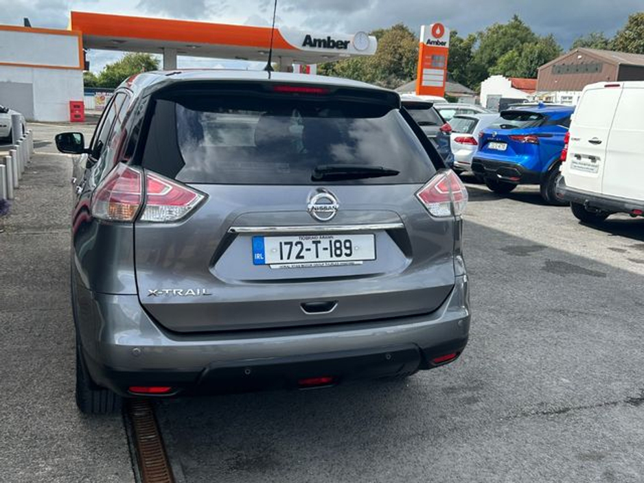 2017 Nissan X-Trail - image 6