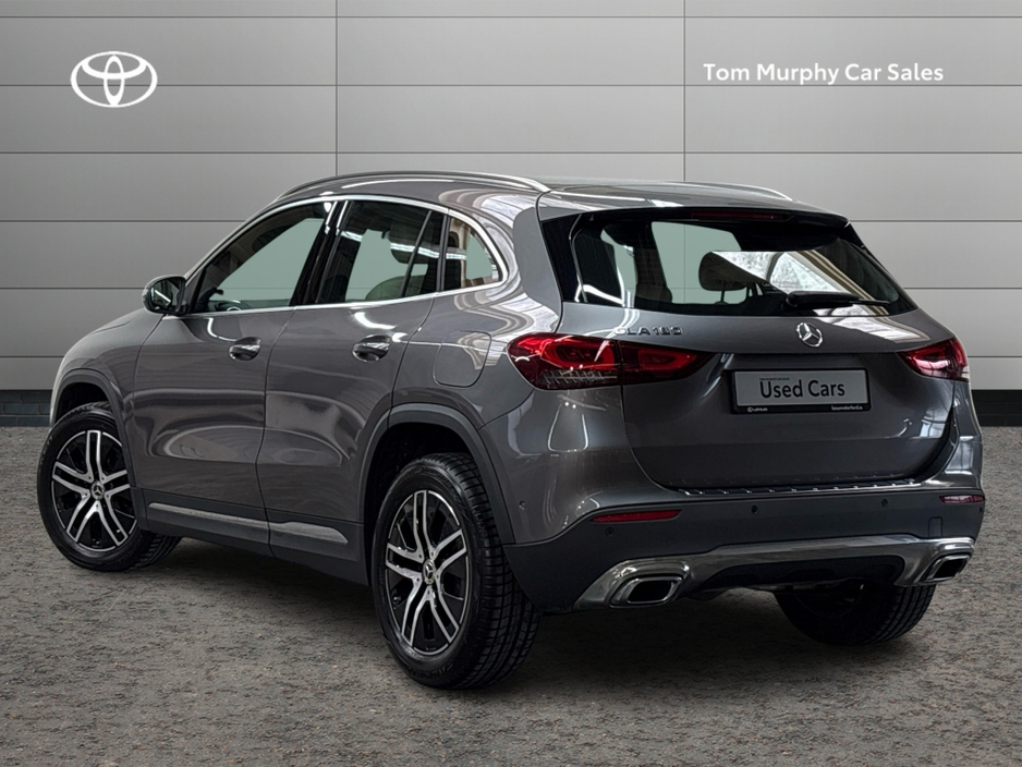 2021 Mercedes-Benz GLA Class - image 2