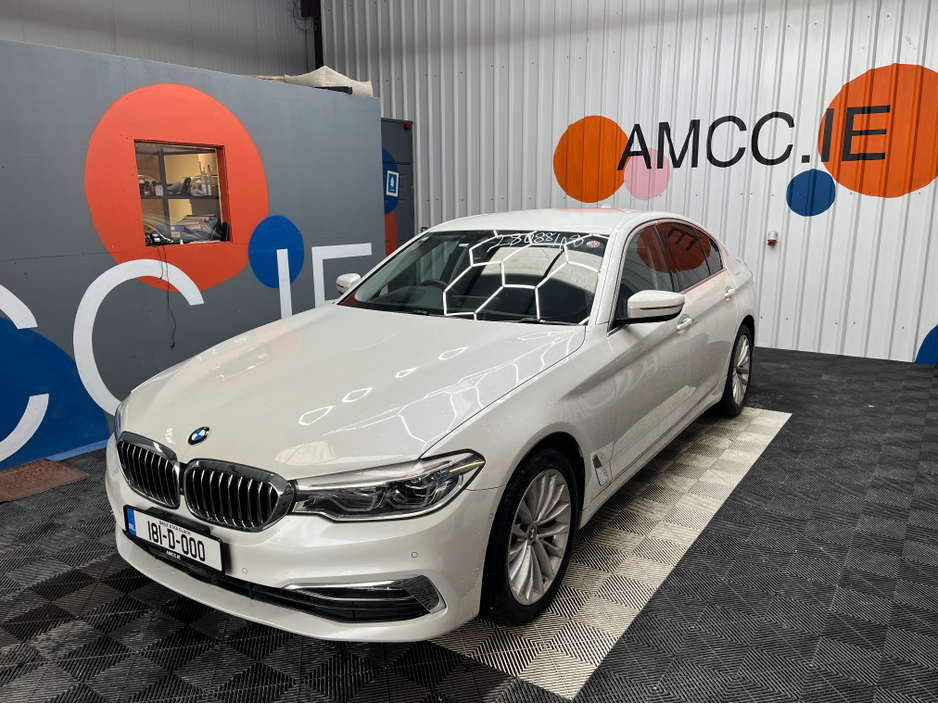 2018 BMW 5 Series - image 5