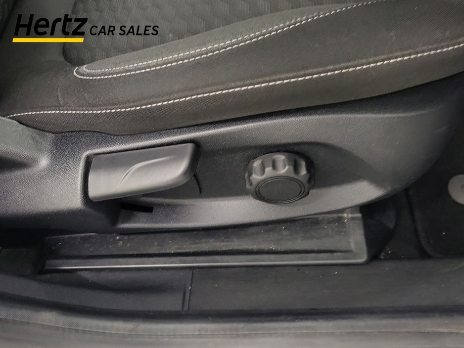 2023 Ford Puma - image 19