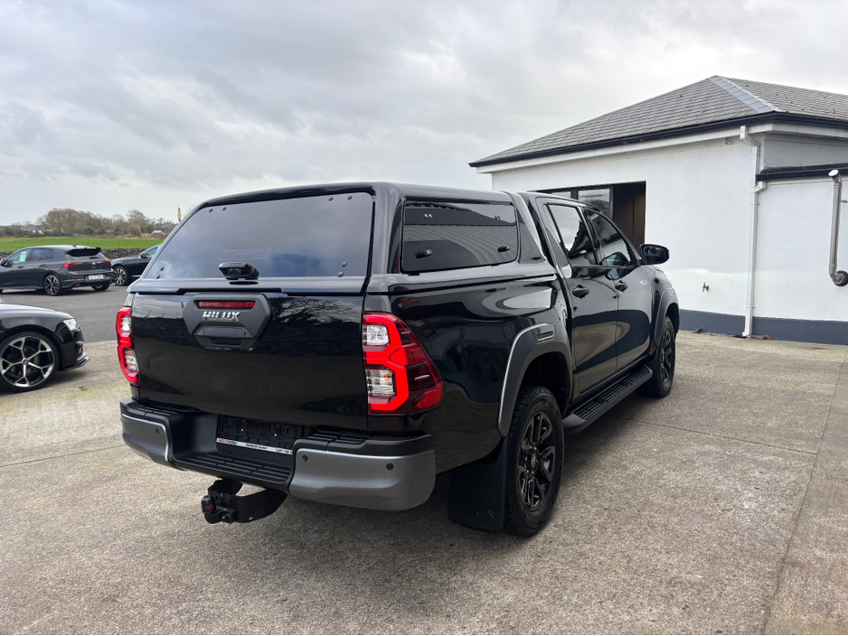 2023 Toyota Hilux INVINCIB X D-4D 4WD INVINCIBLE DCB €44,900