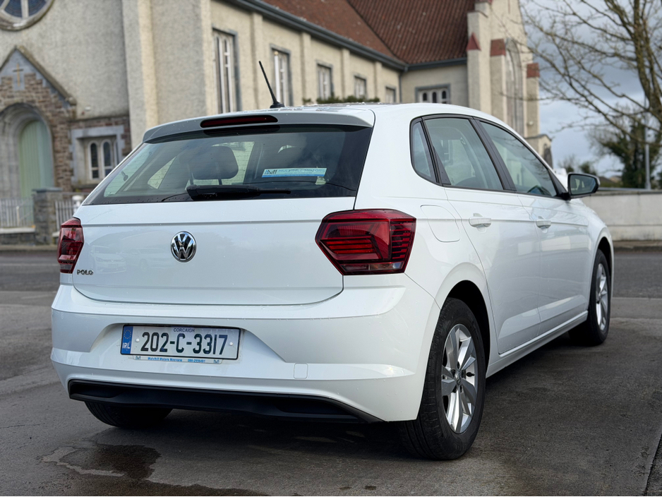 2020 Volkswagen Polo - image 6