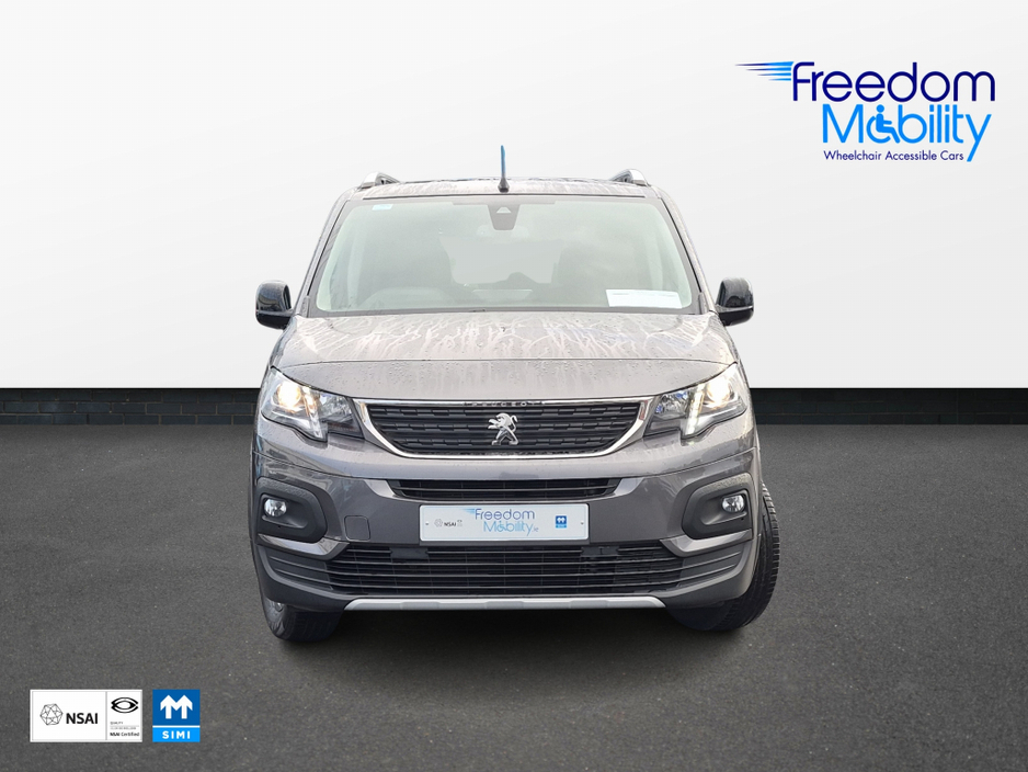 2022 Peugeot Rifter Allure Lowered Floor Wheelchair Access €22,995