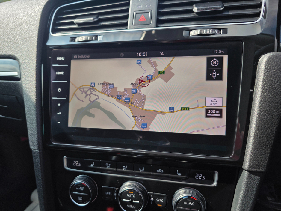 2020 Volkswagen Golf 1.4 FULL LEATHER SEATS ELECTRIC MEMORY SEATS  NAVI VIRTUAL CLOCKS ANDROID AUTO CARPLAY BLIND SPOT REAR TRAFFIC ASSIST ROAD SIGN RECOGNIZING  LANE ASSIST LOW TAX BAND €22,950