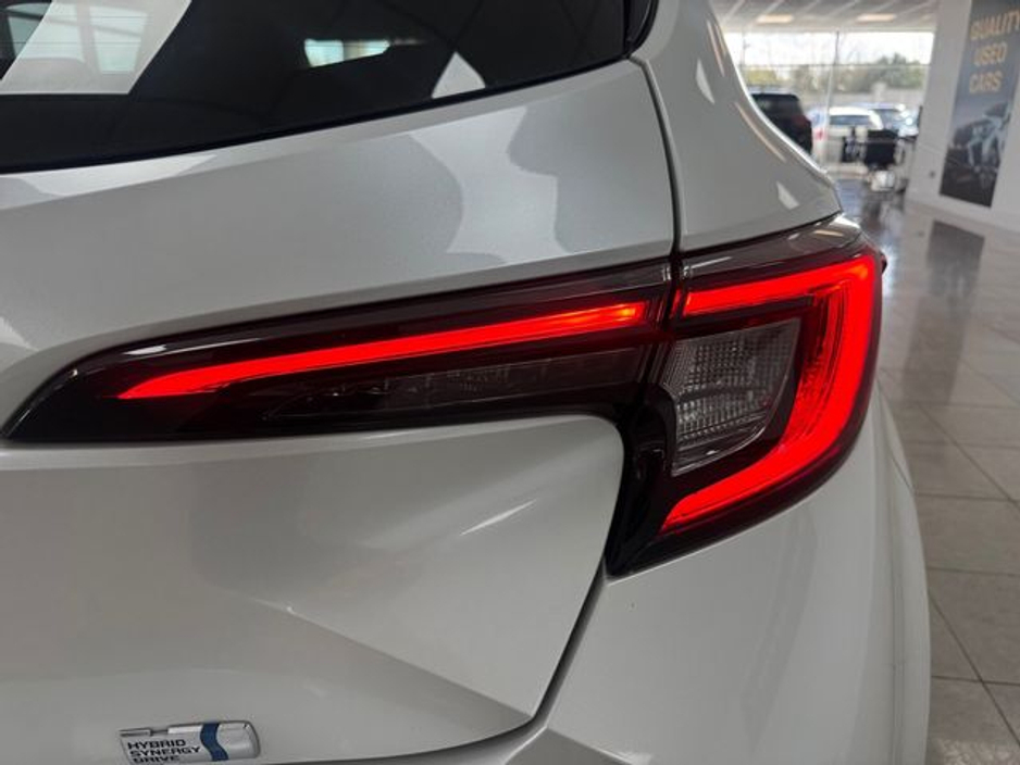 2023 Toyota Corolla - image 19