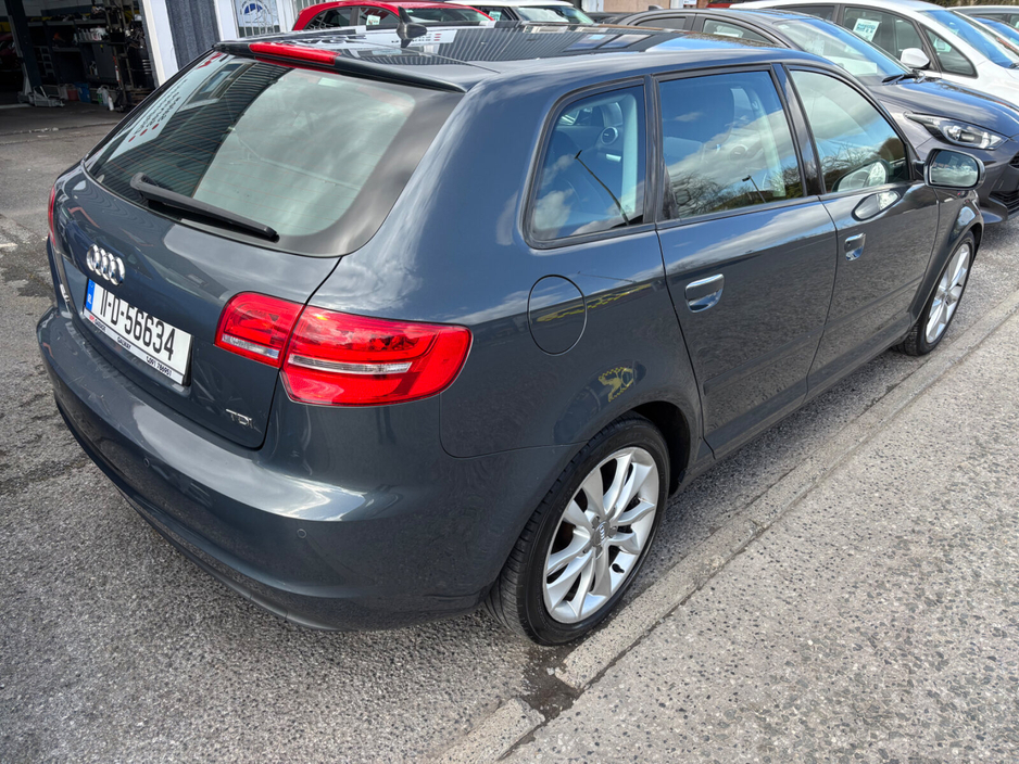 2011 Audi A3 - image 12