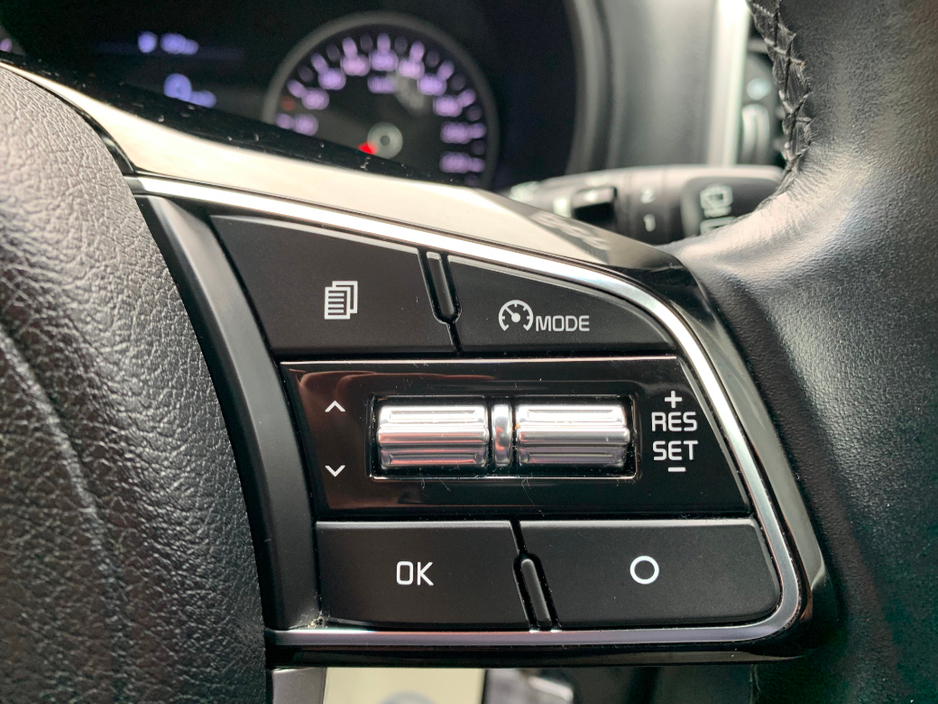 2021 Kia Sportage - image 23
