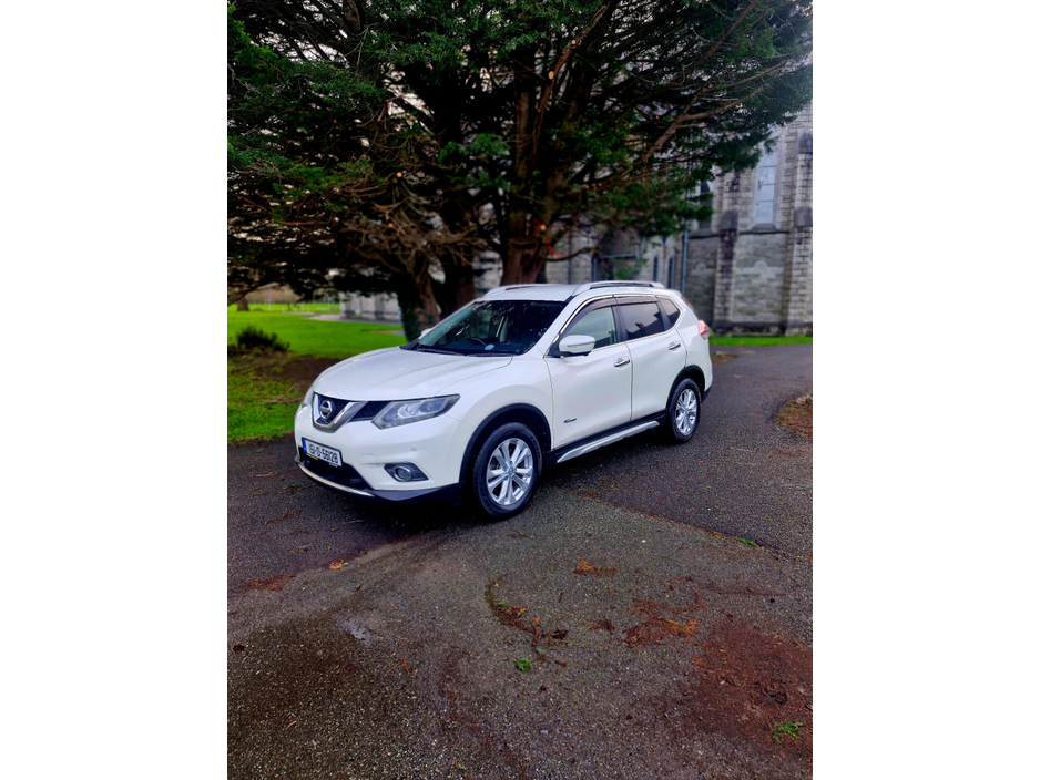 2015 Nissan X-Trail HNT32 5DR AUTO €15,995