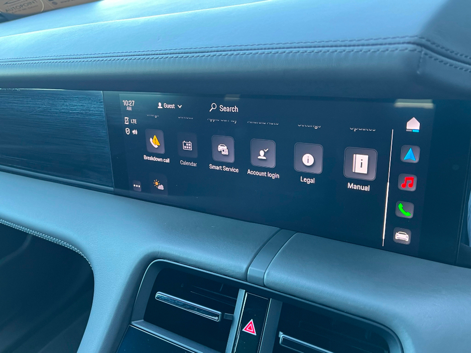 2022 Porsche Taycan 4S Cross Turismo 93kWh €61,995