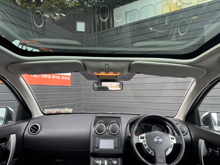 2010 Nissan Qashqai - image 13