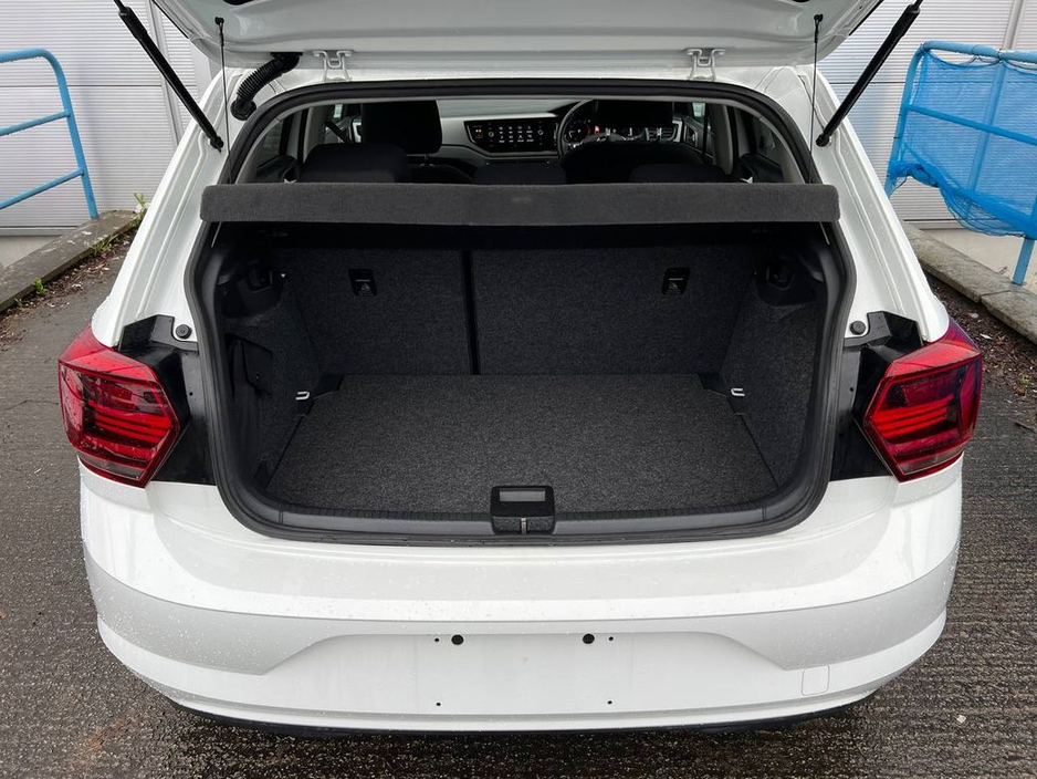 2019 Volkswagen Polo COMFORTLINE 1.0 TSI AUTO // FULL SERVICE HISTORY // DIAMOND CUT ALLOYS // APPLE CARPLAY/ANDROID AUTO €16,900