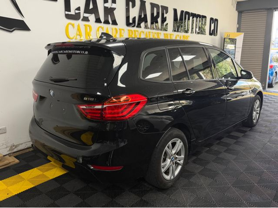 2018 BMW 2 Series Gran Tourer - image 4