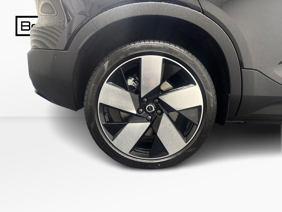 2026 Volvo EX40 - image 5