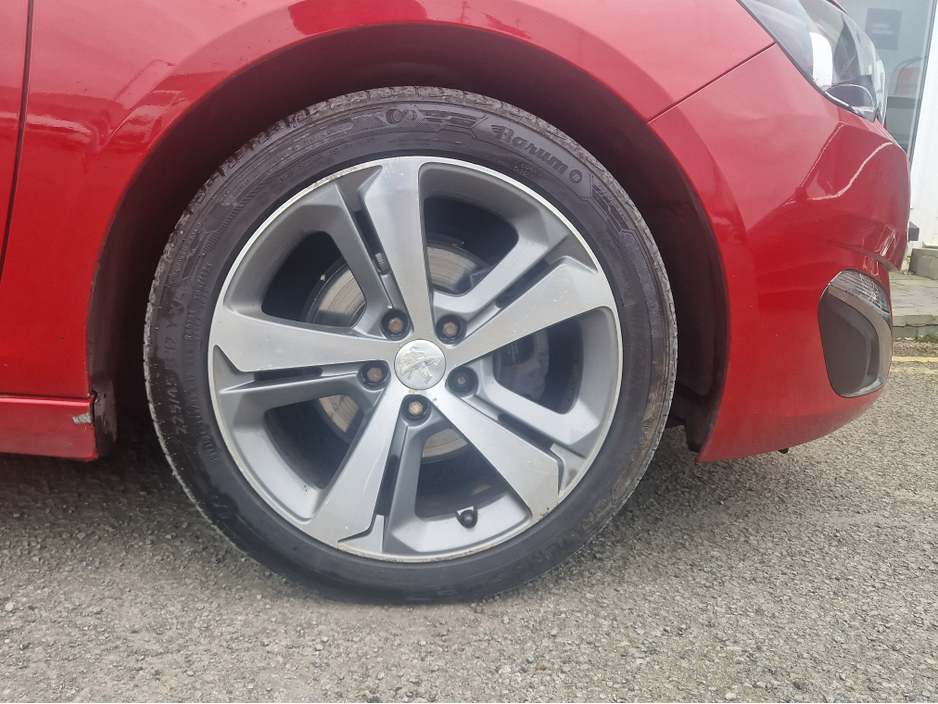 2015 Peugeot 308 1.6 E-HDI ALLURE 115BHP 5DR €5,990