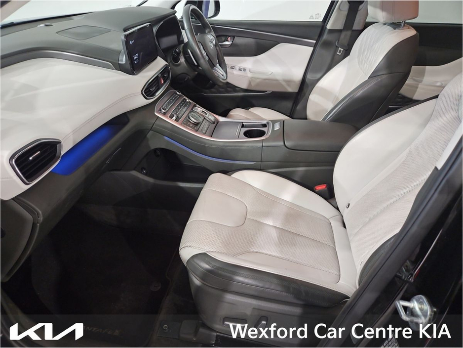 2022 Hyundai Santa Fe - image 7