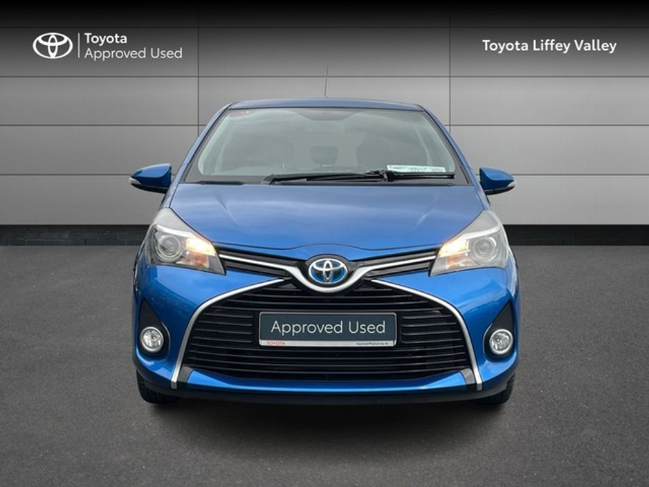 2016 Toyota Yaris - image 5