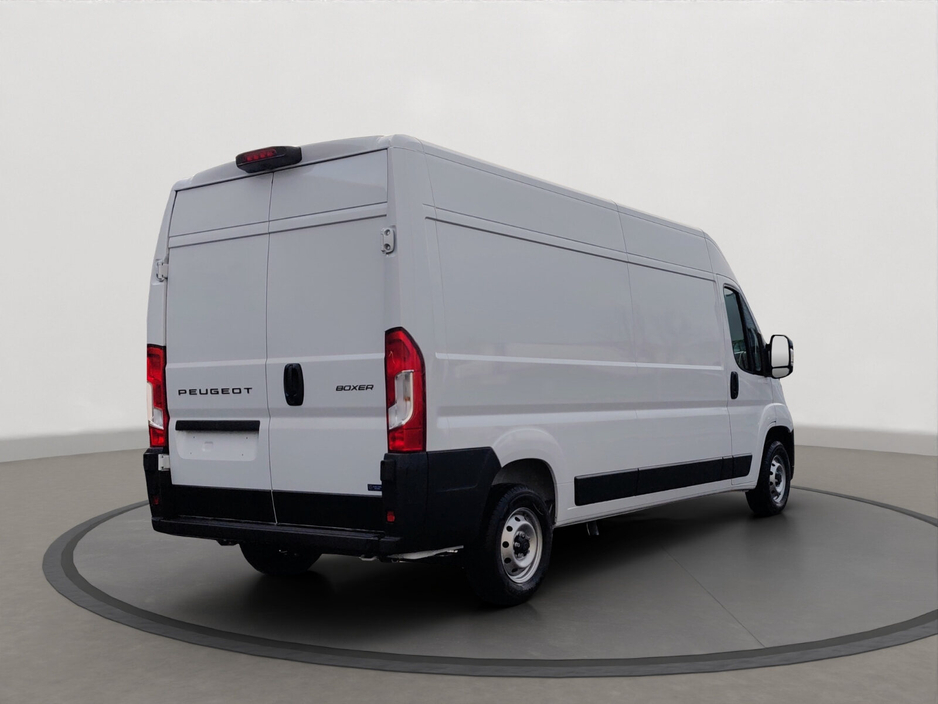 2026 Peugeot Boxer  €35,365