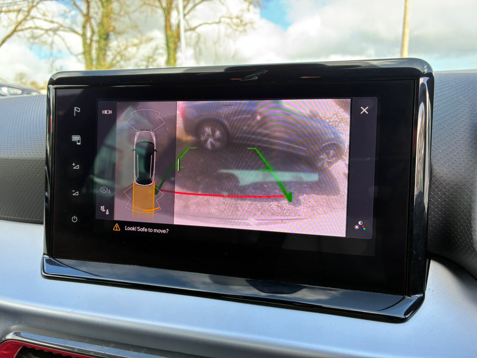 2023 SEAT Arona - image 10