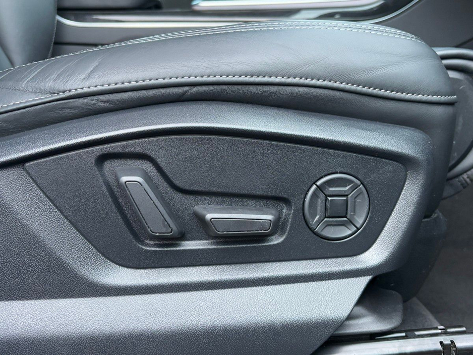 2022 Audi Q7 55 TFSIe S-LINE PHEV FACTORY ELECTRIC TOW BAR €59,995