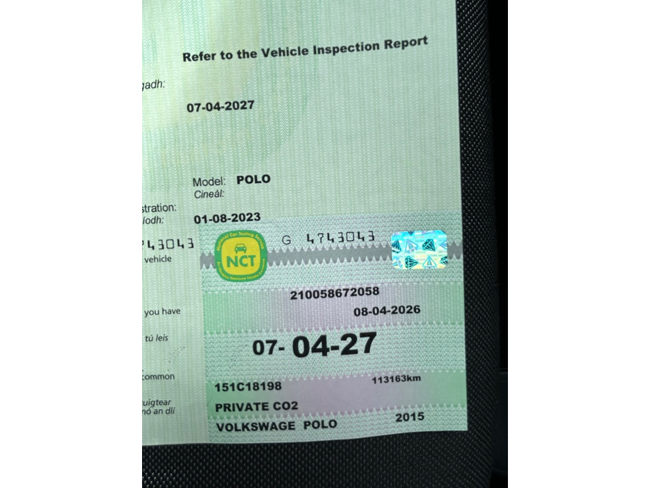 2015 Volkswagen Polo - image 6