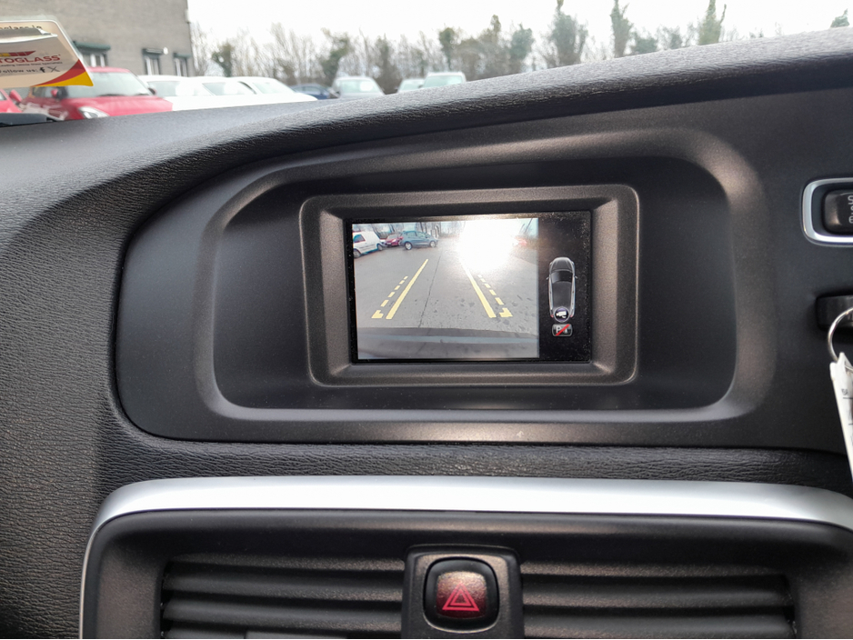 2016 Volvo V40 D2 R-DESIGN ED 5DR