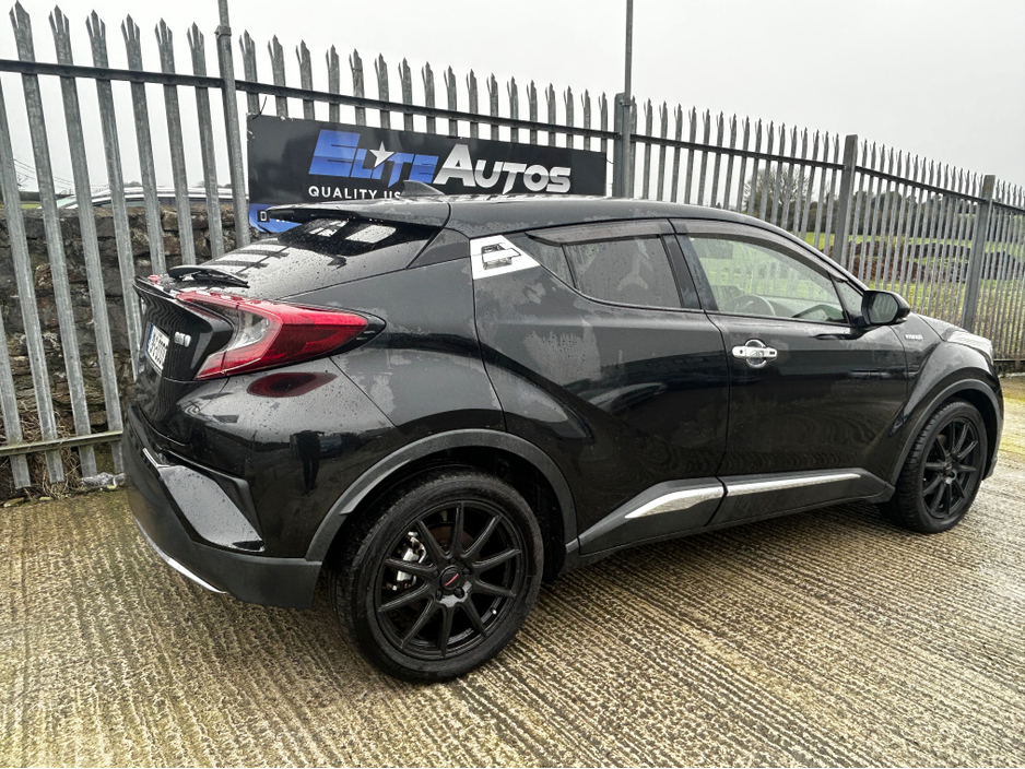 2019 Toyota C-HR Self Charging Hybrid €18,995