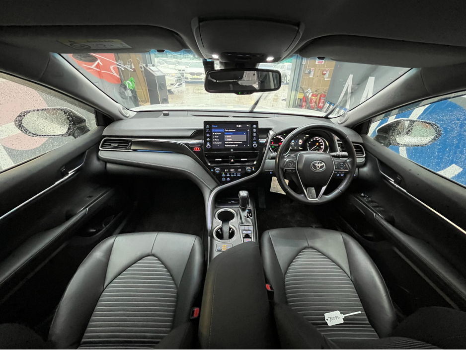 2021 Toyota Camry €27950 2021 TOYOTA CAMRY WS 2.5 AUTOMATIC / CRUISE CONTROL / 360° PARKING CAMERA / ELECTRIC HEATED SEATS / PADDLE SHIFTERS AND MORE €27,950