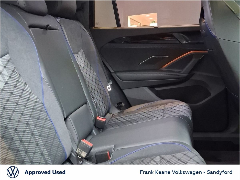 2025 Volkswagen Tayron PANORAMIC ROOF - *R-Line 75* 1.5 TSI 204PS PHEV DSG Auto @Frank Keane Volkswagen South Dublin €55,945