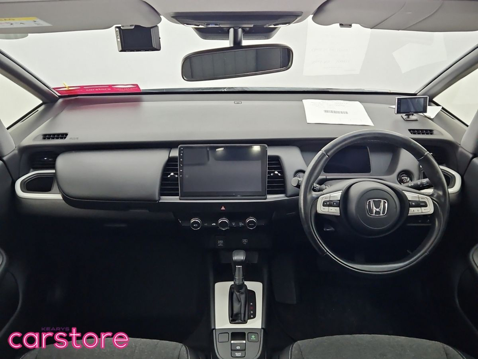 2020 Honda Fit - image 11