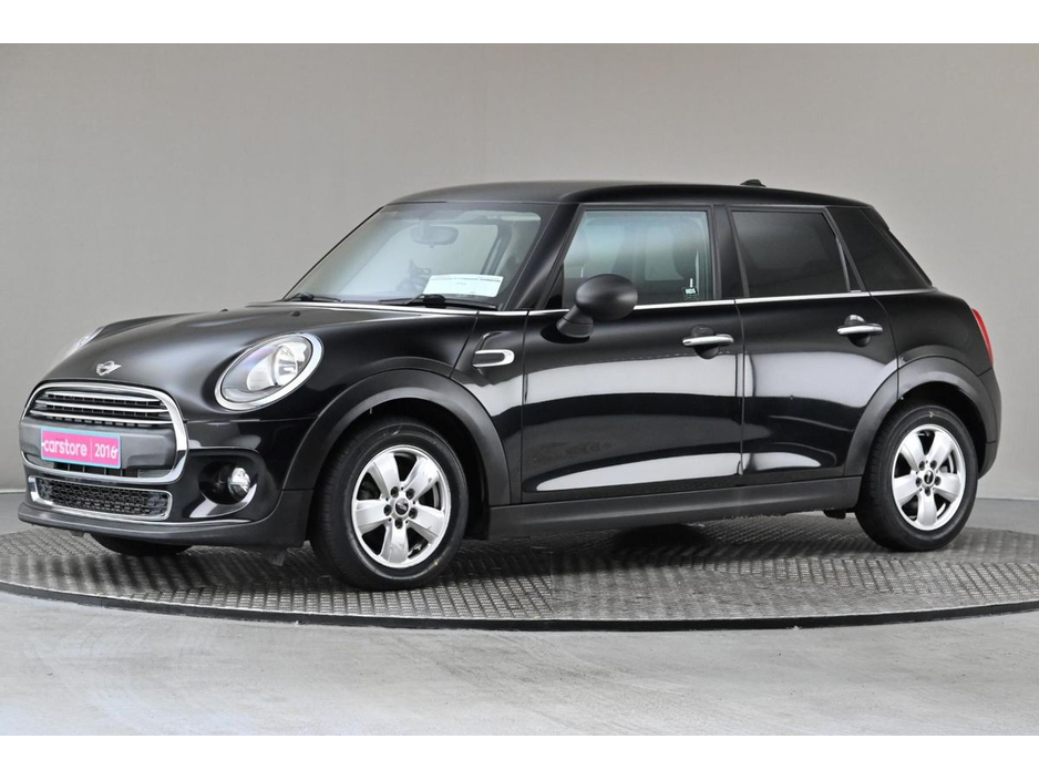 2016 MINI Hatch - image 4