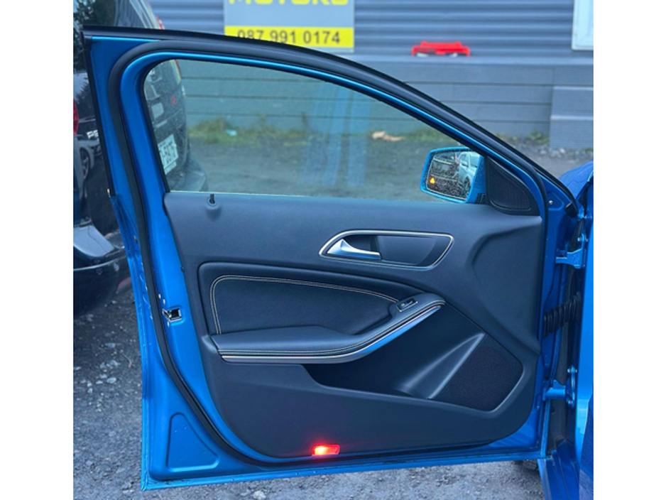 2014 Mercedes-Benz A Class - image 8