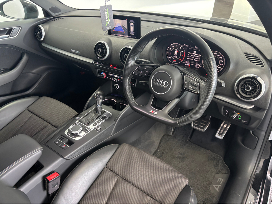 2018 Audi A3 - image 7