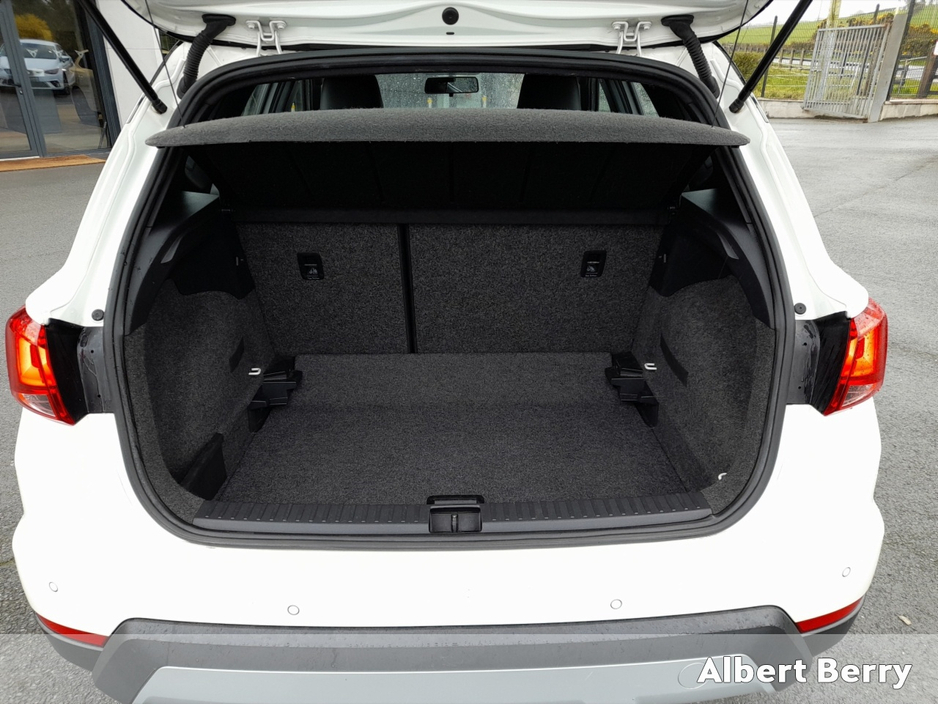 2018 SEAT Arona - image 11