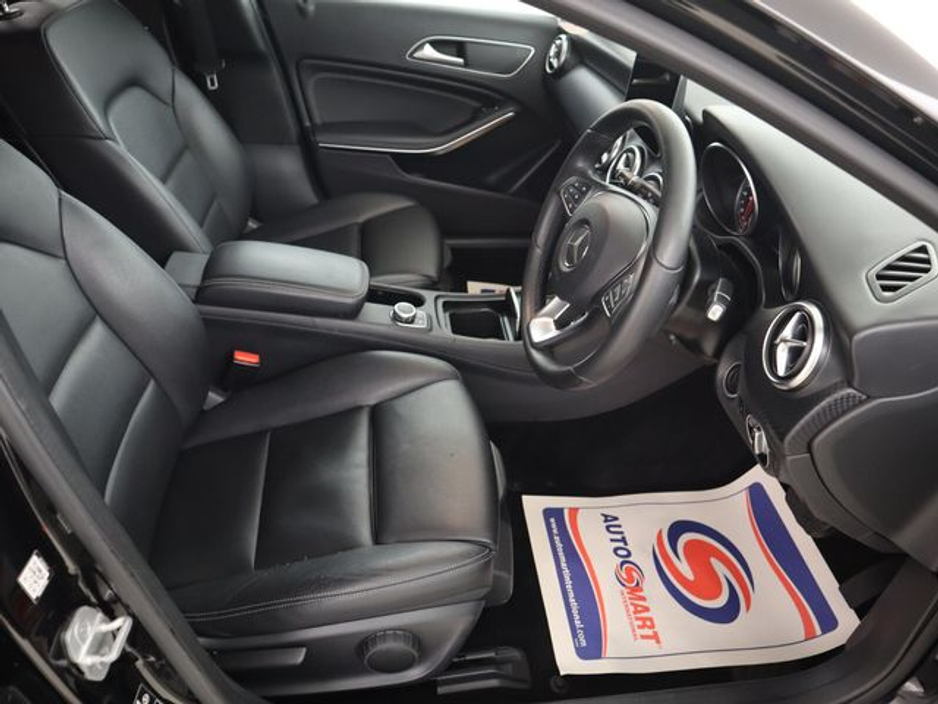 2016 Mercedes-Benz A Class - image 11