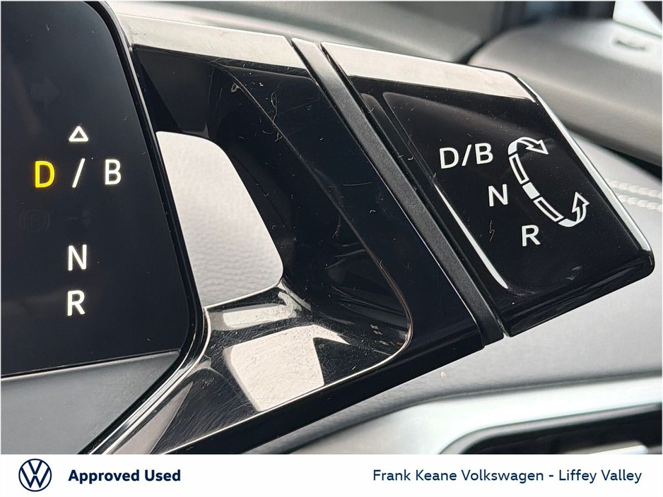 2023 Volkswagen ID.4 - image 20