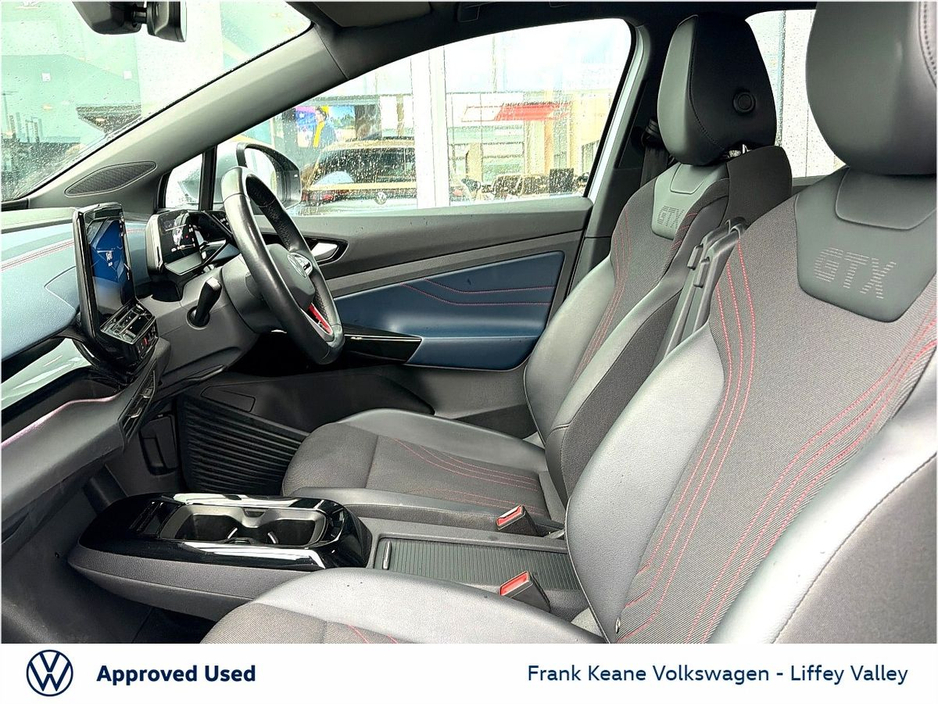 2022 Volkswagen ID.4 - image 4