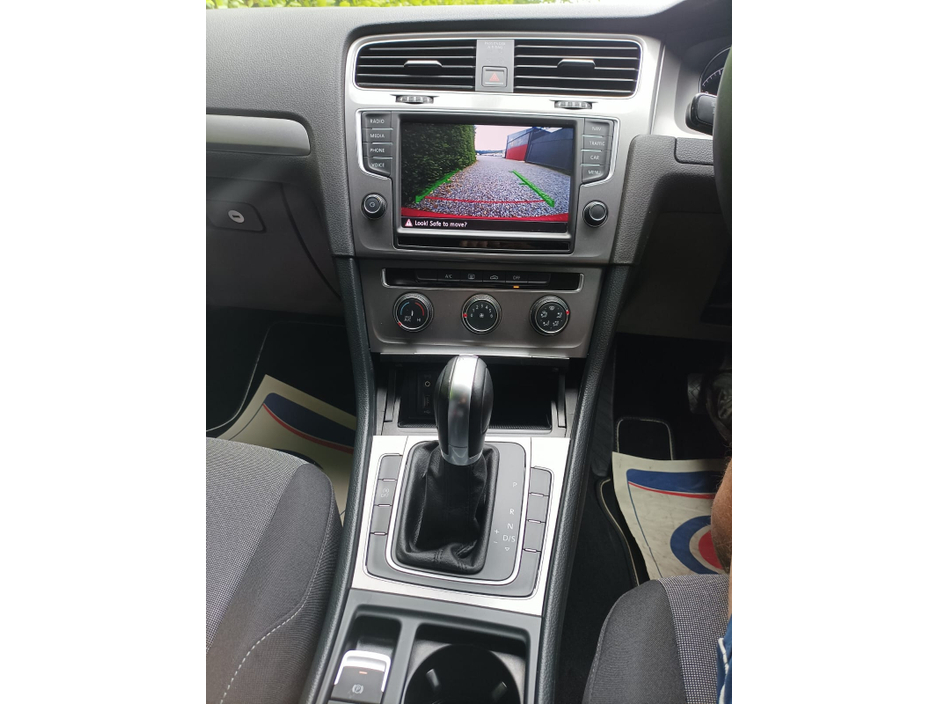 2016 Volkswagen Golf 1.2 TSI AUTOMATIC ANNIVERSARY EDITION  ONLY 32218KM FULLY SERVICED 2 YEARS NCT ONE YEARS ROAD TAX AUTO HOLD HANDBRAKE REVERSE CAMERA XENON HEADLIGHTS STOP START TECHNOLOGY 2 FACTORY REMOTE KEYS €15,950