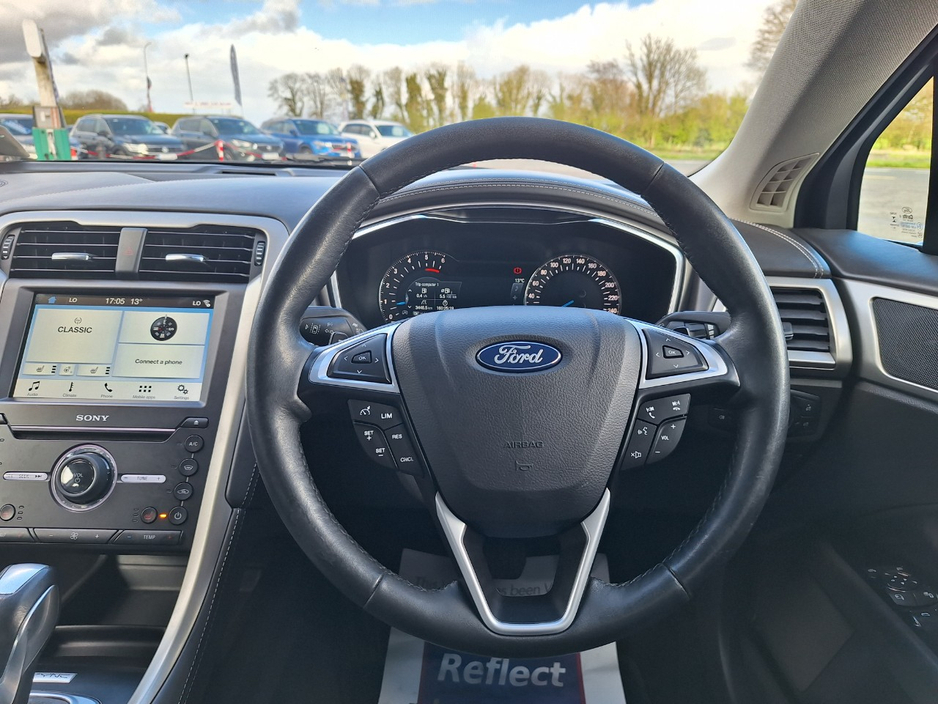 2018 Ford Mondeo - image 14