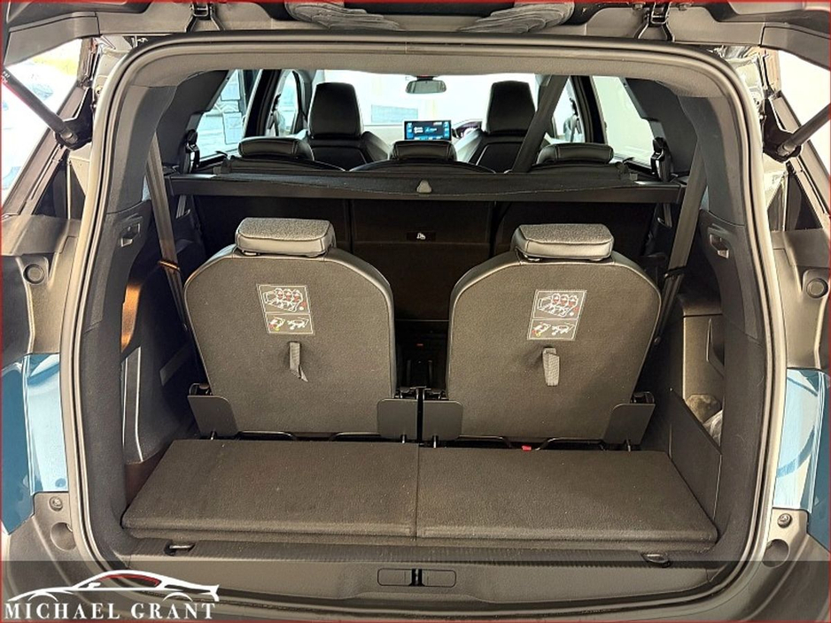 2023 Peugeot 5008 - image 20
