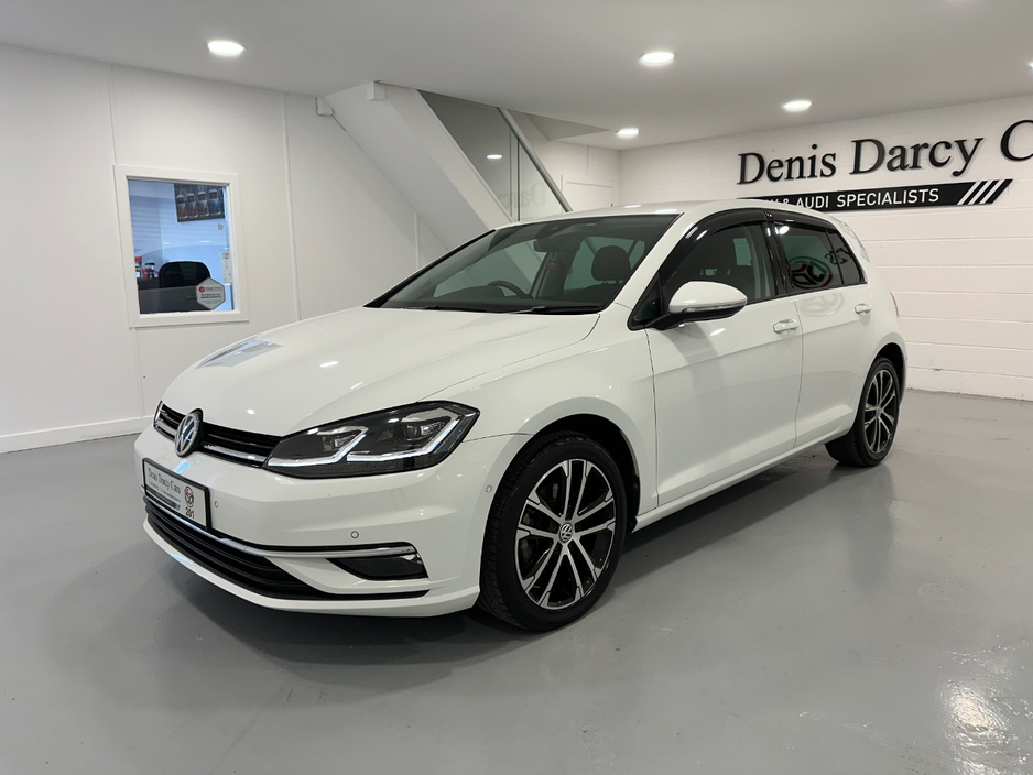 2020 Volkswagen Golf - image 8