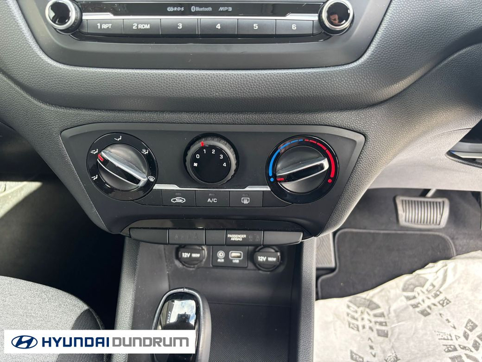 2016 Hyundai i20 - image 12