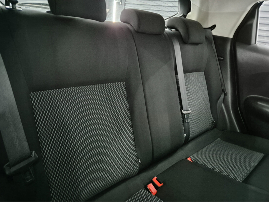 2018 Nissan Juke - image 6